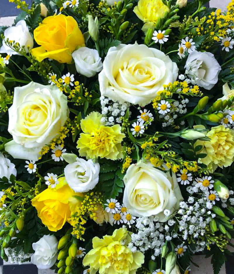 FUNERAL POSY YELLOWS AND WHITES